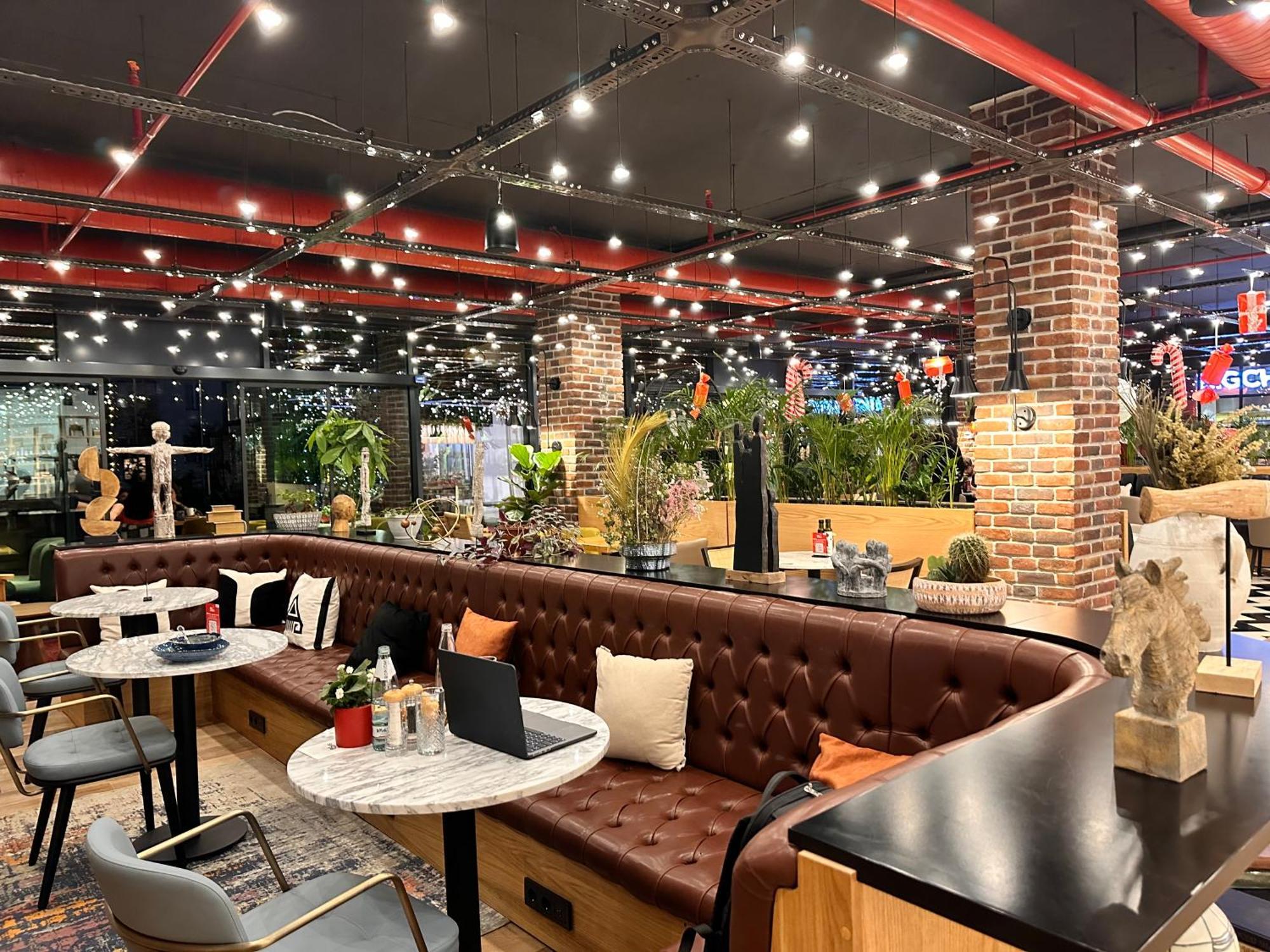 Orbi City Batumi Star Aparthotel Exterior photo