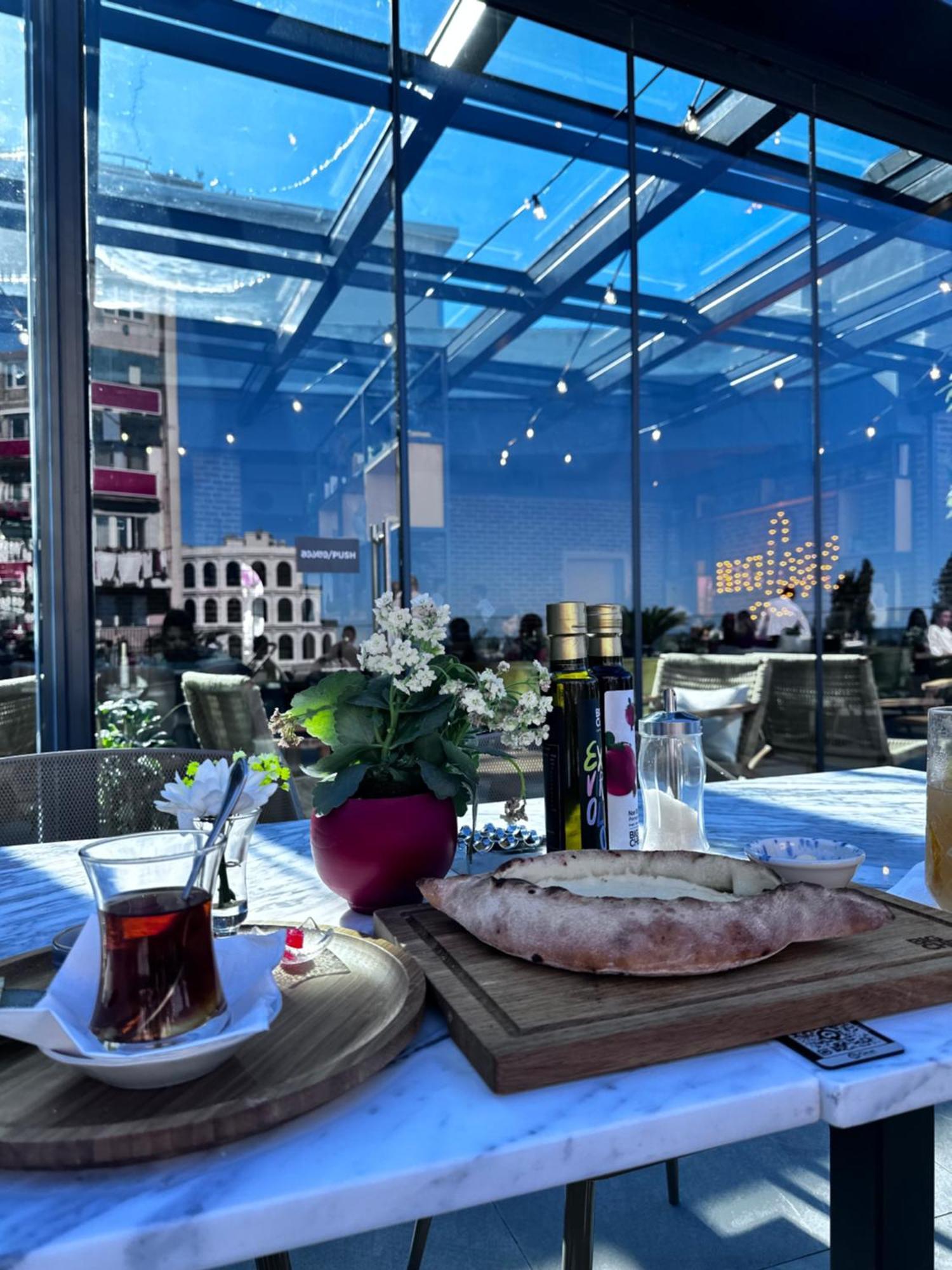 Orbi City Batumi Star Aparthotel Exterior photo